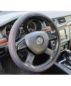 Műbőr kormányvédő 38cm fekete/piros (2395-38) AUTOLIFE
