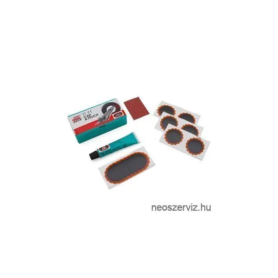 TIP-TOP KÉSZLET 11 SZEMÉLYAUTÓ